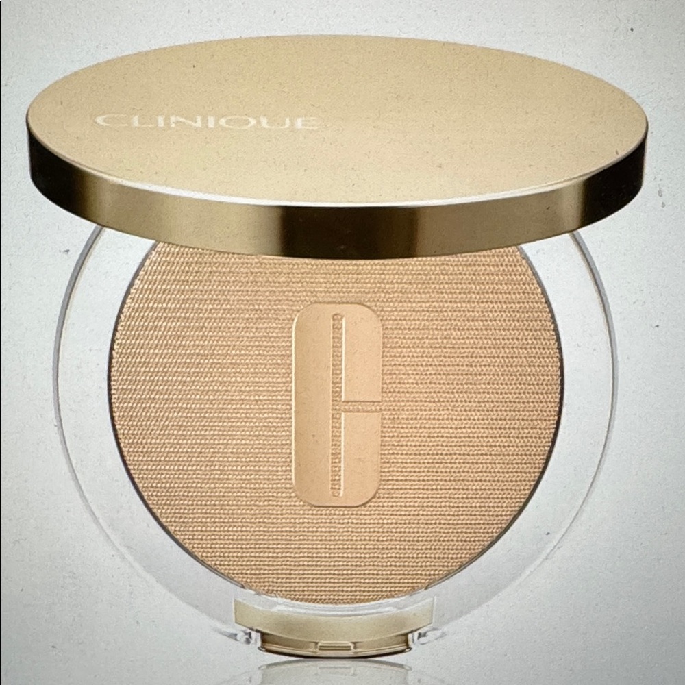 Clinique True Highlight Weightless Illuminator Highlighter